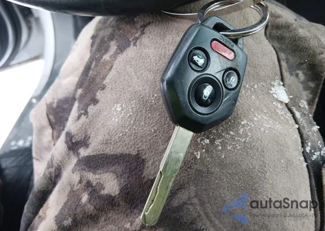 2012 Subaru Outback 2.5I Premium z USA, uszkodzony, nr VIN 4S4BRBCC2C3278400